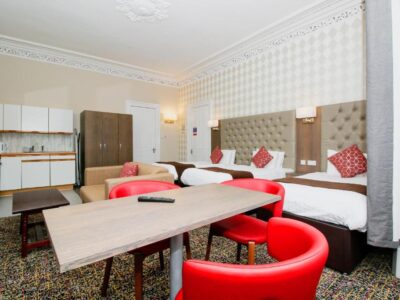 3 Bedroom Apartments