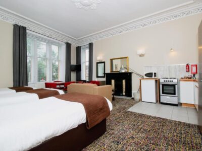 3 Bedroom Apartments