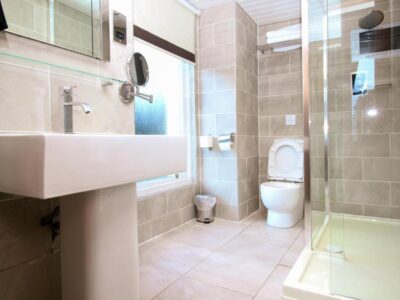 Ensuite Bathroom