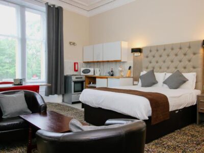 2 Bed Room Apartment